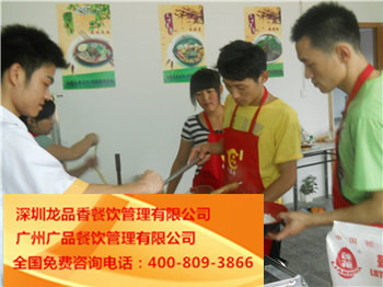 木桶饭培训价格与技术精华分析——深圳龙品香餐饮企业管理的全面指南